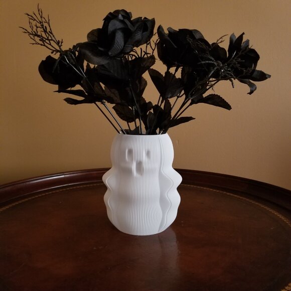 Halloween Decoration Spooky Ghost Vase Boo Vase Centerpiece 3D Printed Decor - Picture 1 of 8